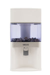 Aqualine Neos waterfilter voor op het aanrecht, met keramisch filter, meerstappenfilter en kraantje om het gefilterde water te tappen.